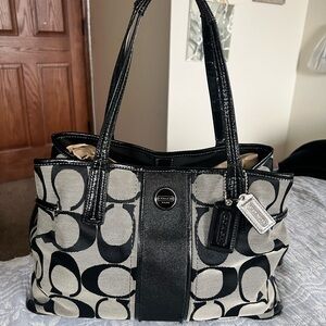 Coach Carryall Tote Bag